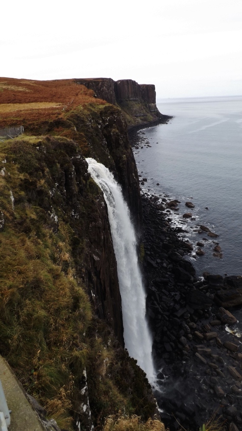 Kilt rock falls